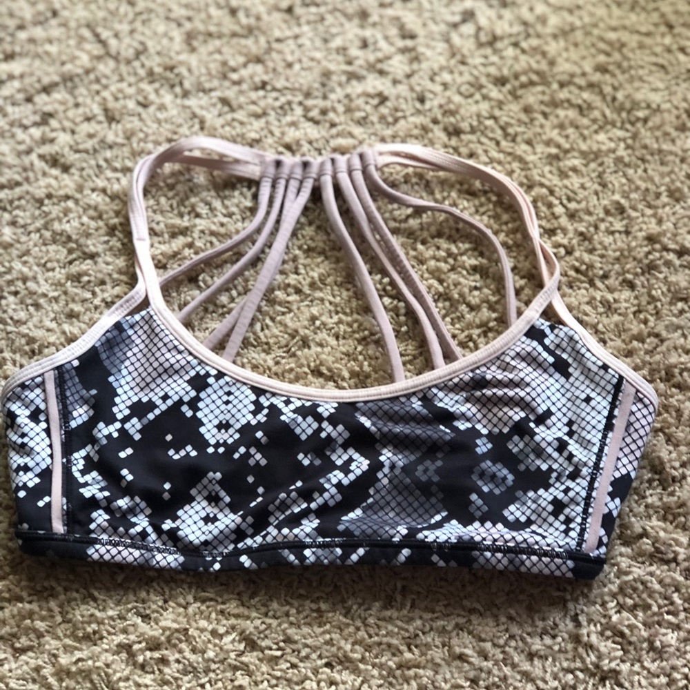 LULULEMON Lighten Up Bra LIMITED EDITION